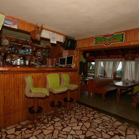 Lodge La Razvan Petrosani